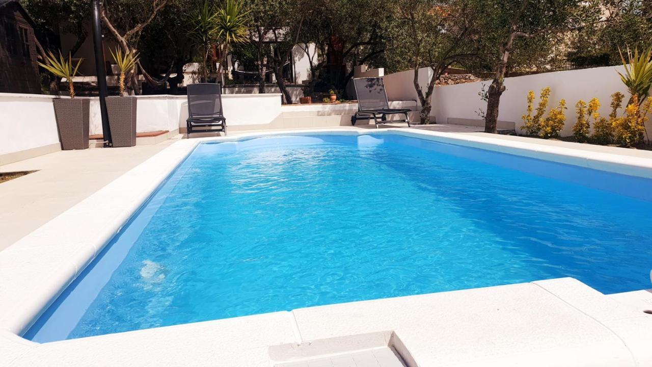 House Oliva With Private Pool And Large Garden Villa Stari Grad  Eksteriør billede