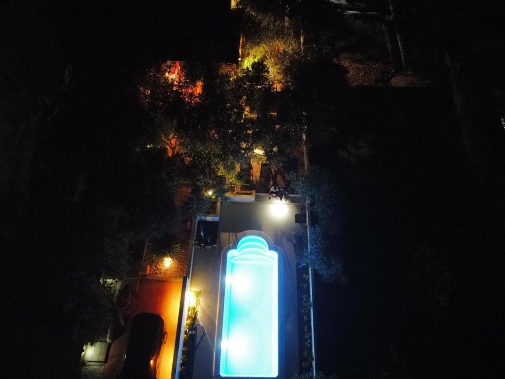 House Oliva With Private Pool And Large Garden Villa Stari Grad  Eksteriør billede